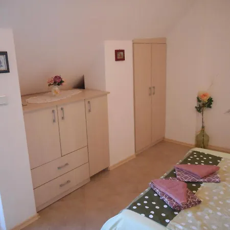 Studio Stoianovi דירה