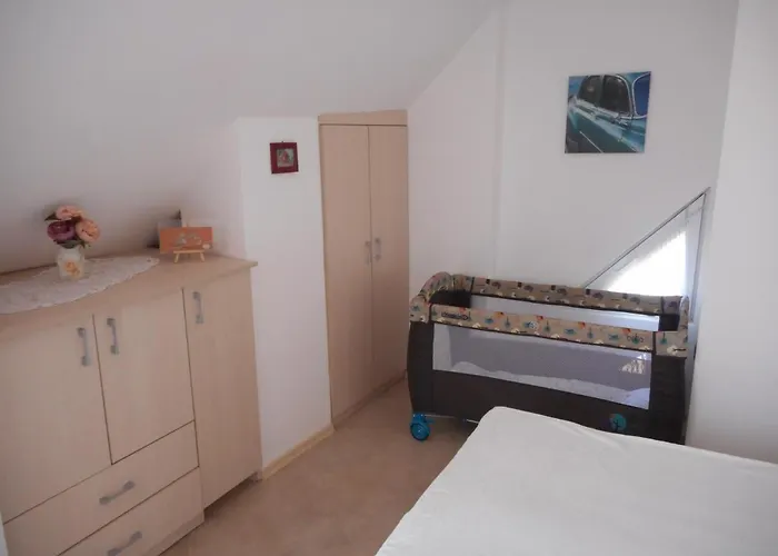 Stoianovi Apartmán *